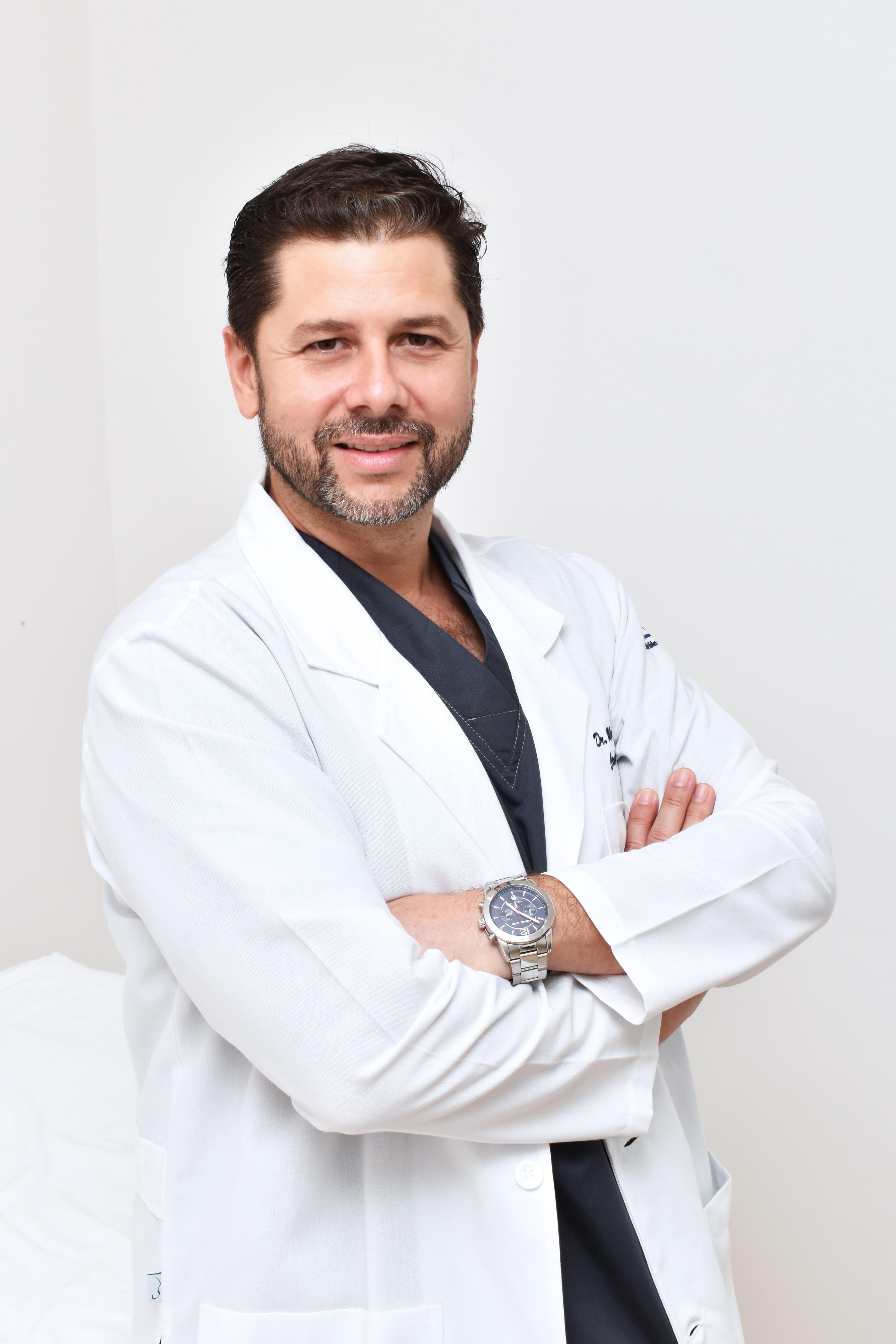Dr. Mario Erosa Farah